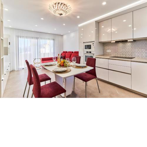 WINDSOR OCEAN PEARL APARTMENT