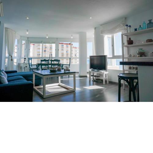 WintowinRentals Amazing Apartment with Sea view