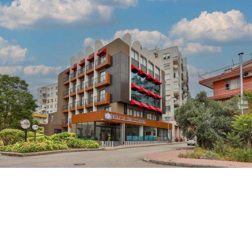 Wolf Of The City Hotel & Spa