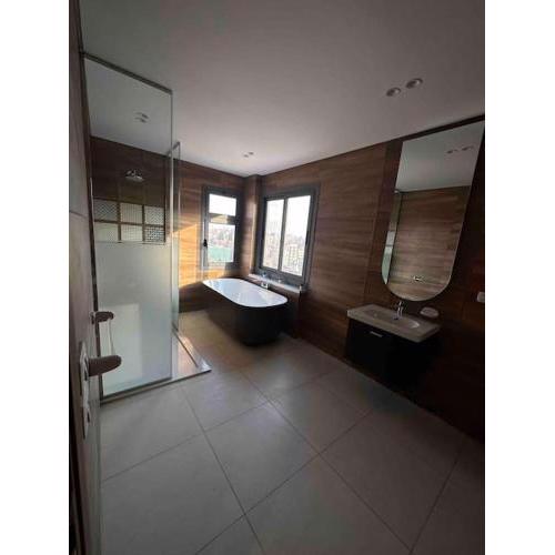 Wonderful 1BR Studio Apt w/ Hot tub