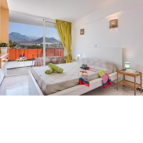 Wonderful apartment near the sea and the centre of Los Cristianos