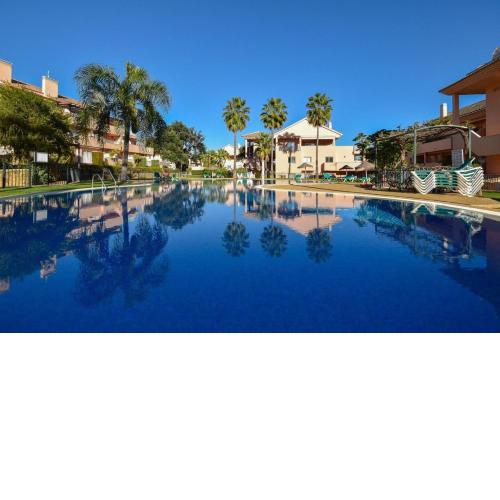 Wonderful Penthouse in Los Jardines de Santa Maria Golf, Elviria, Marbella