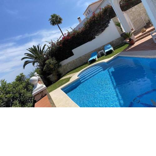 Wonderful Villa Burriana Beach