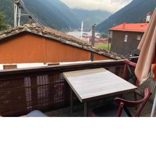 WOODEN OCHENA in UZUNGÖL