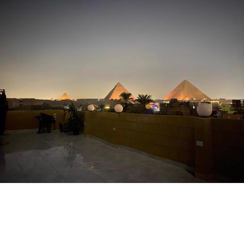 World of The Pyramids INN