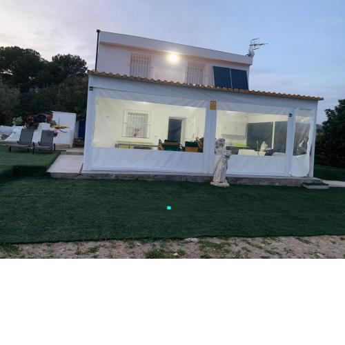 Xalet con piscina privada