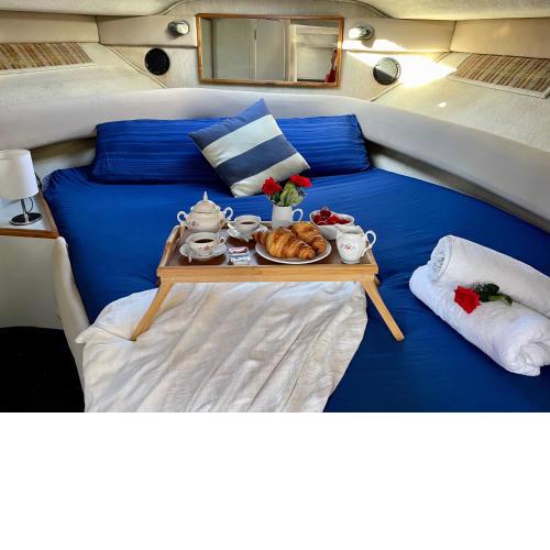 Yacht Hotel Barcelona