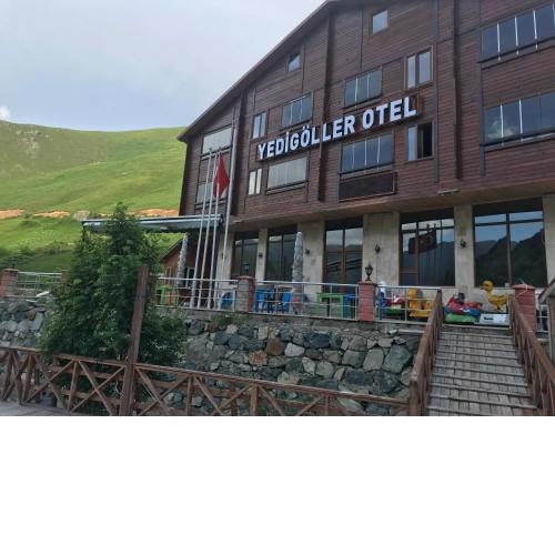 Yedigoller Hotel & Restaurant