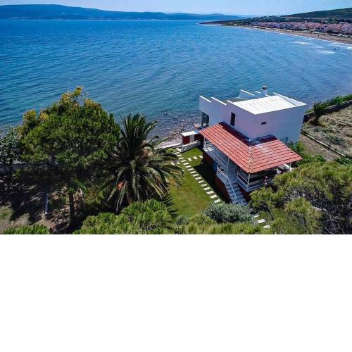 YFN Urla Seaside House