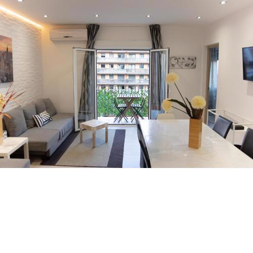YOUR HOME - Sagrada Familia Apartment