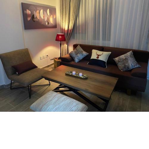 Your New, Comfortable and Cozy Home in the Center