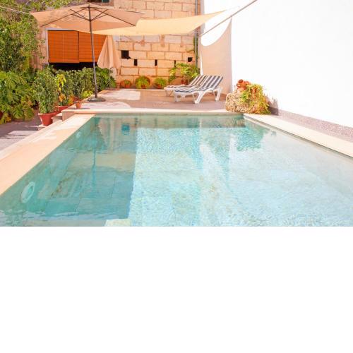 YourHouse Can Peret, modern town house in Sa Pobla with private pool