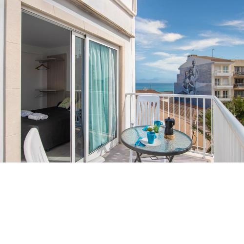 YourHouse Monges Apartment with sea views