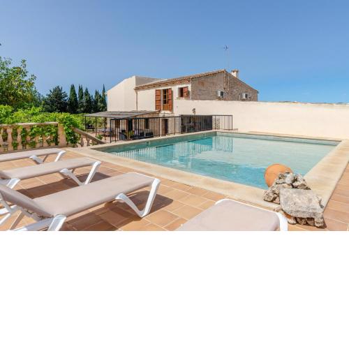 YourHouse Son Morey, villa with private pool, family-friendly