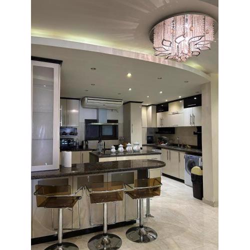 Zahran Apartment VIP شقة فندقية فاخرة
