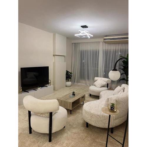 Zamalek beside hilton 4BR