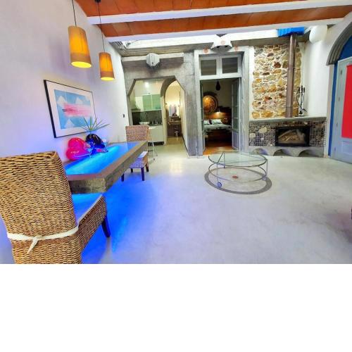 zentral club electrón- jacuzzi.