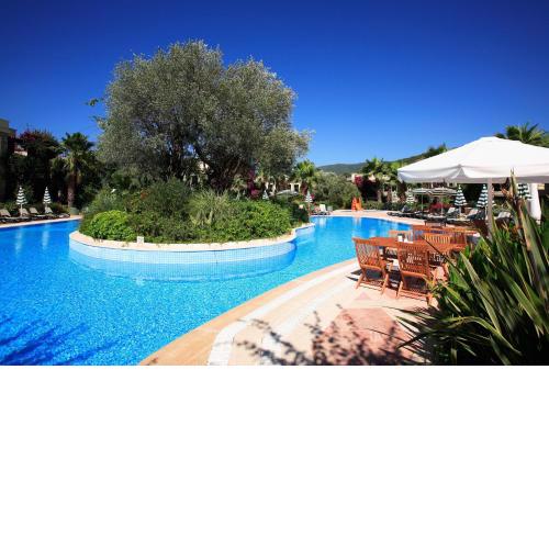Zeytinada Hotel
