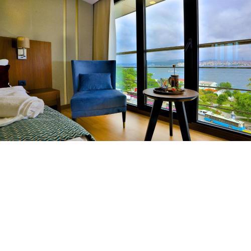 Zimmer Bosphorus Hotel