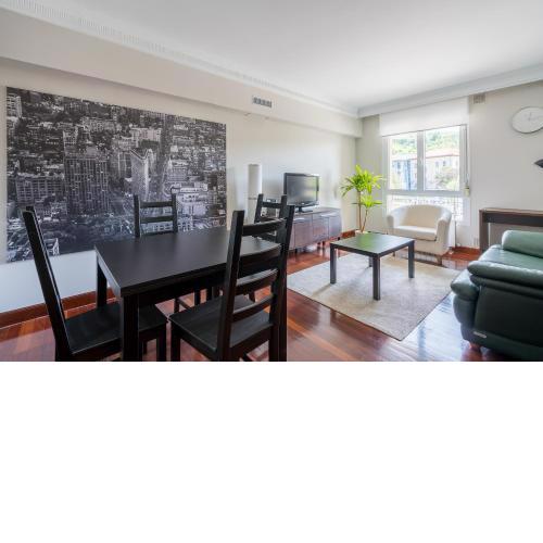 Zubia apartment by People Rentals